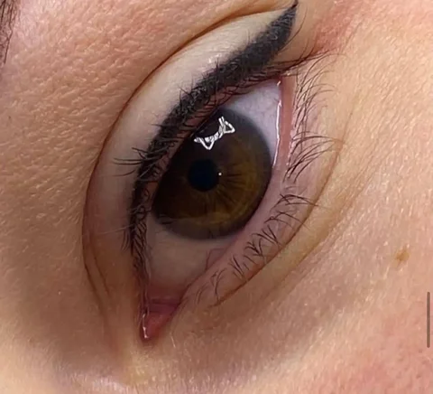 Перманентный макияж - Средства для душа в Бурасы