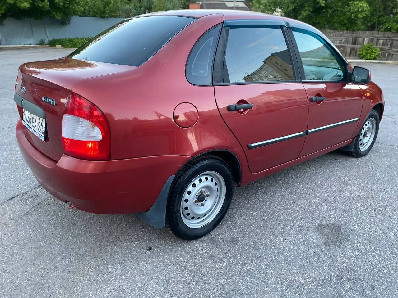 Lada Kalina 2011 - Легковые автомобили (Авто) в Саратов