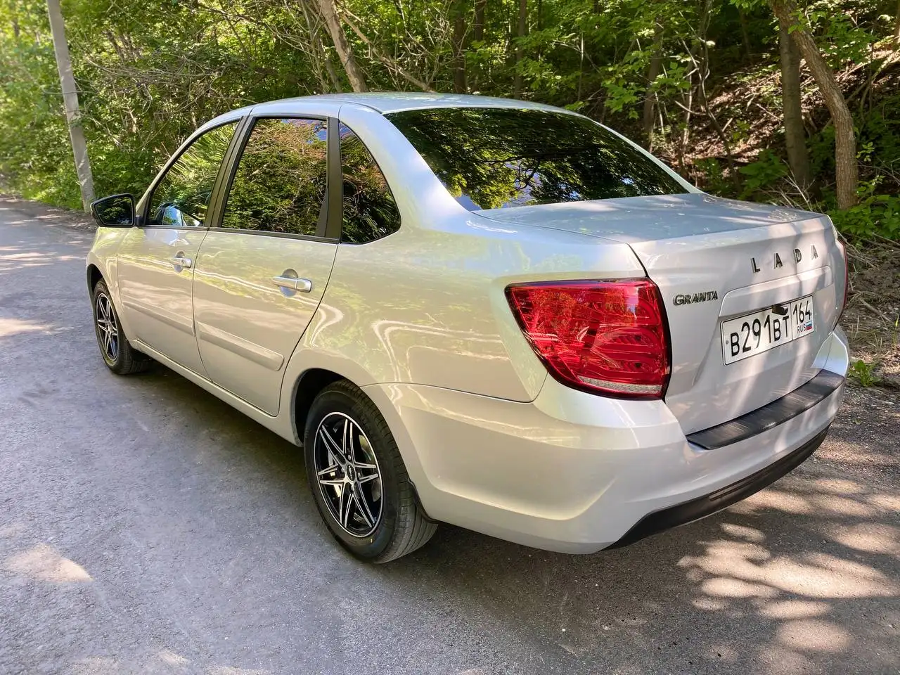 Лада Гранта 2018 года - Легковые автомобили (Авто) в Неизвестно