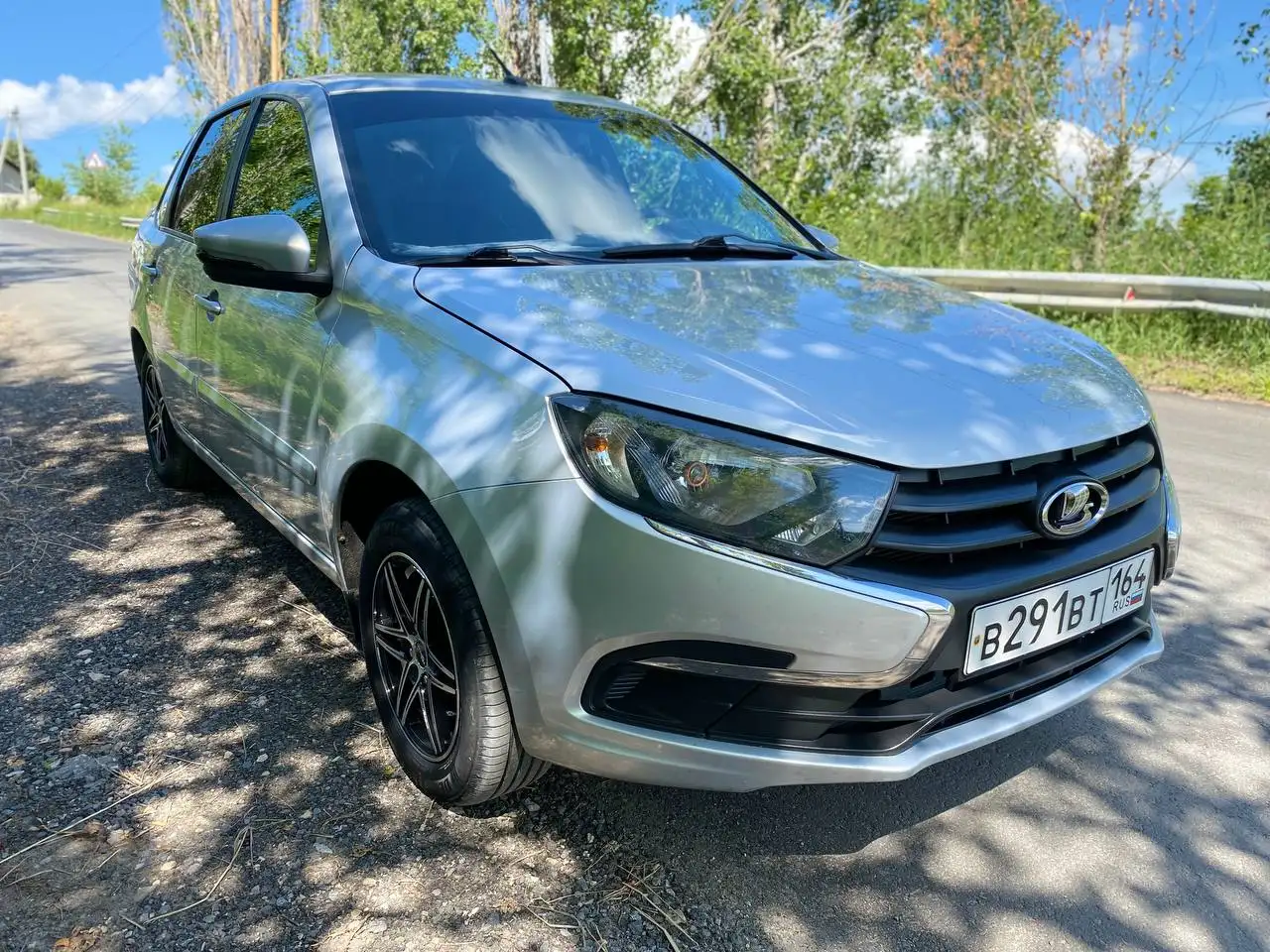 Лада Гранта 2018 - Легковые автомобили (Авто) в Новые Бурасы