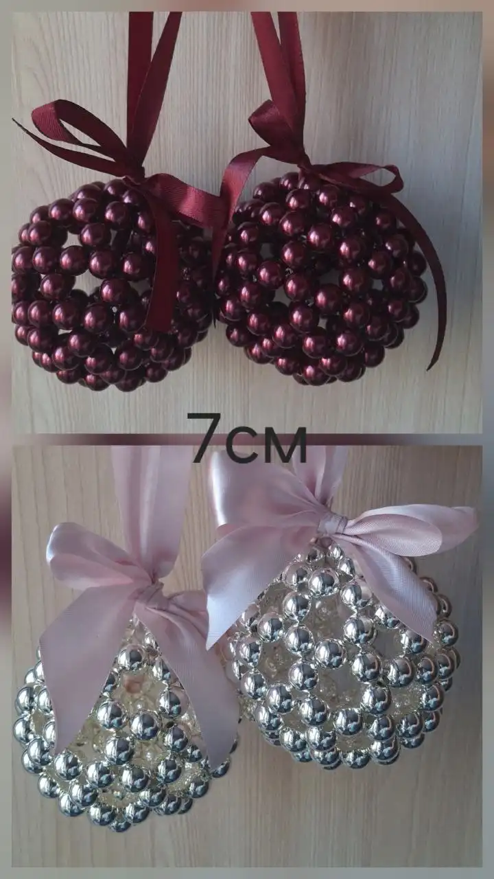 Ёлочные шары ручной работы из бусин