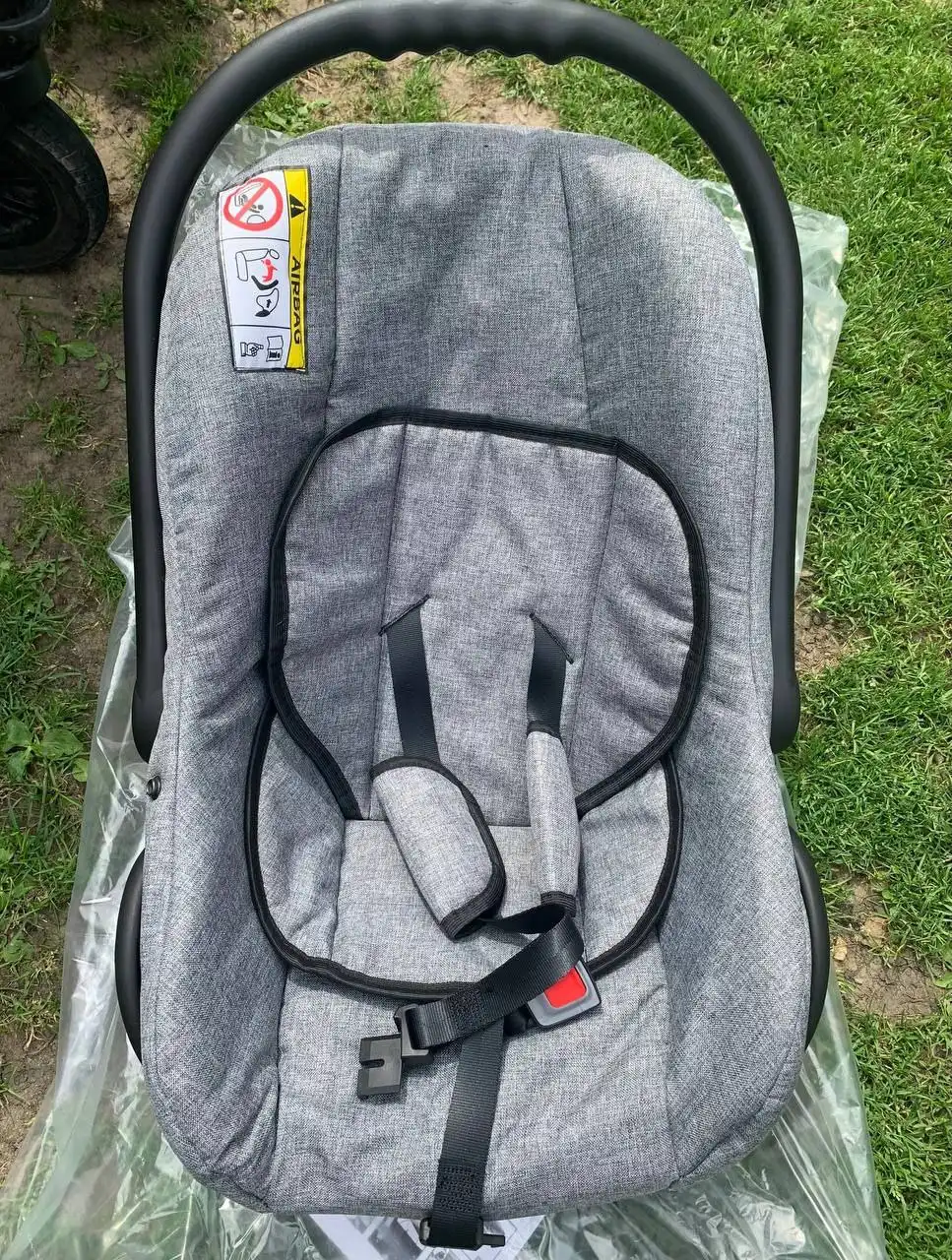 Коляска 3 в 1 с комплектом аксессуаров