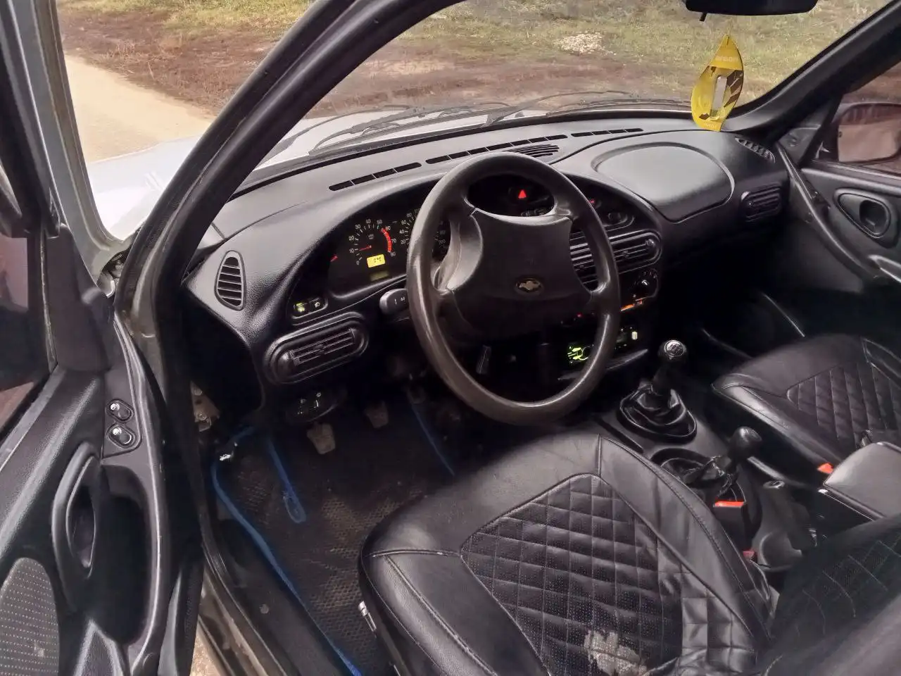 Продам Chevrolet Niva 2005 года