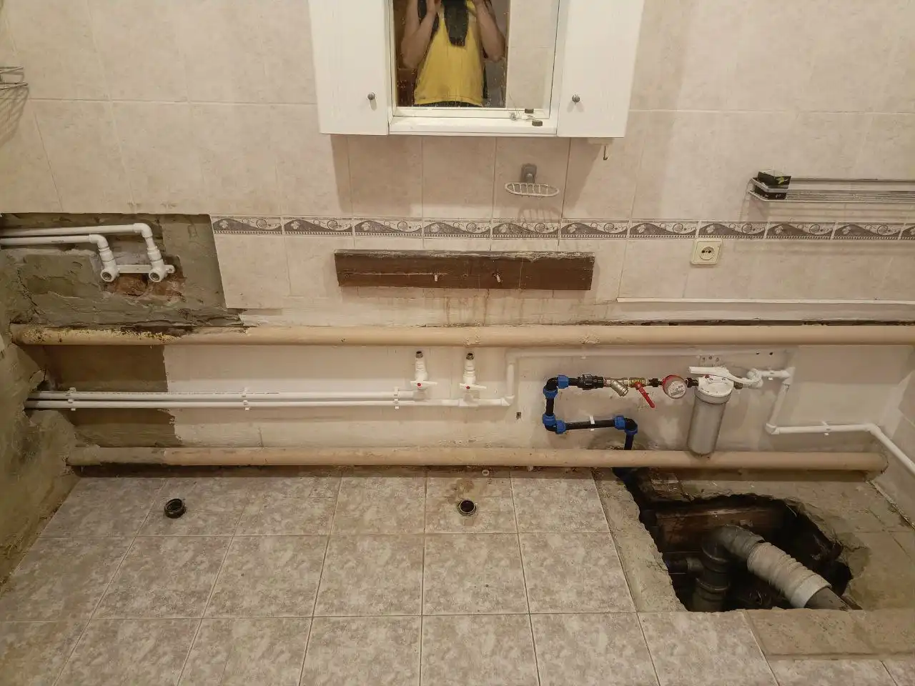 Услуги электрика и сантехника