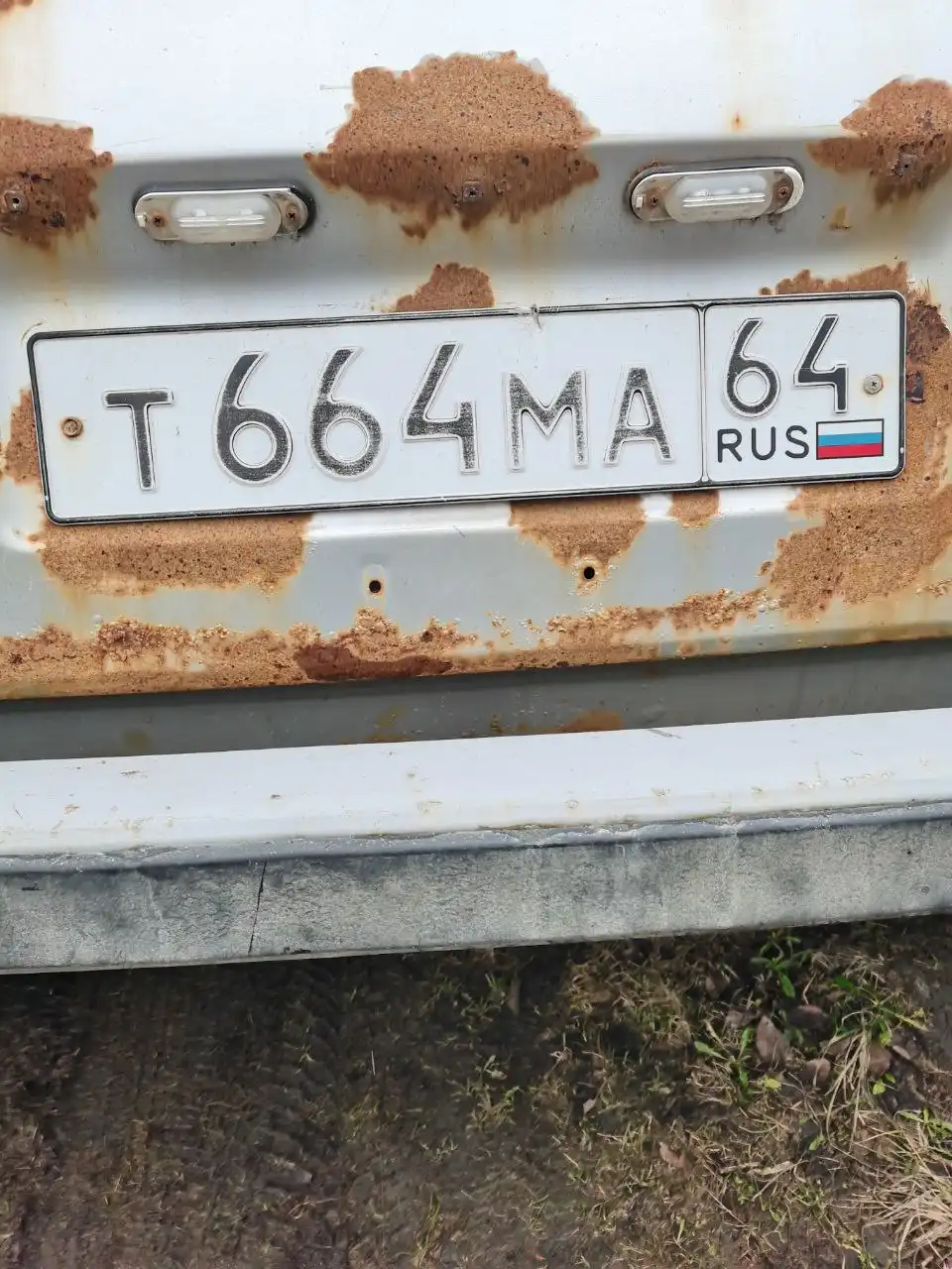 Продам Ниву 5-дверную 2011 года