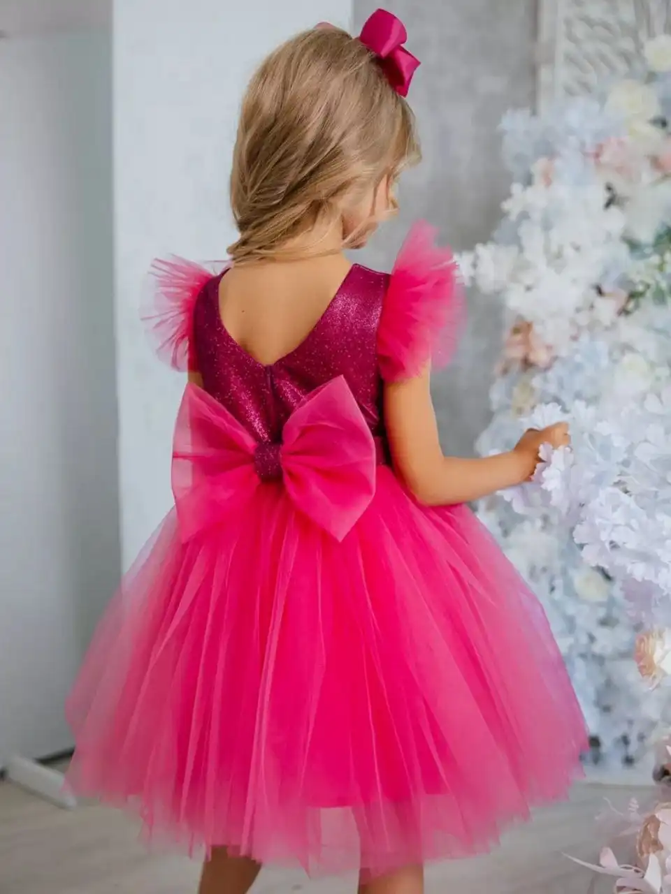 Продам платье в отличном состоянии