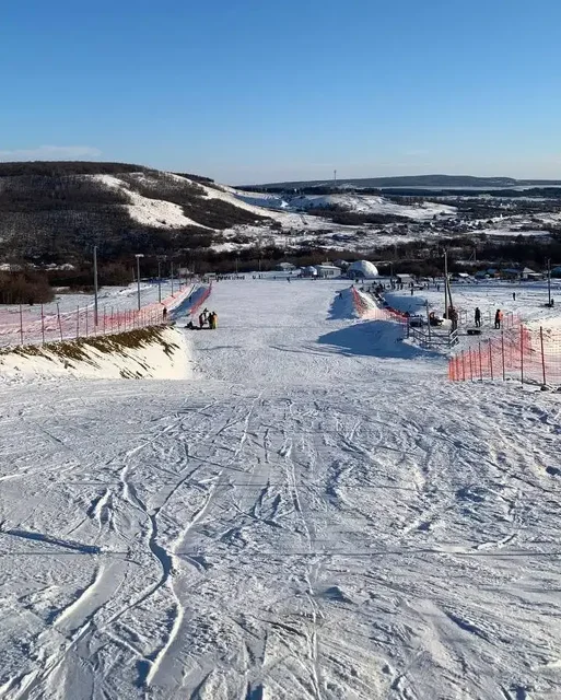 Горнолыжный курорт в Новых Бурасах - Коньки в Новые Бурасы