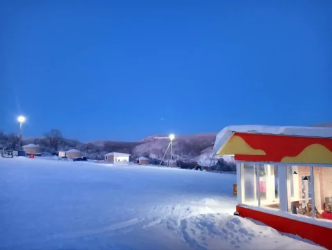 Вакансия в кафе парка зимнего отдыха Горки Лох - Набор персонала в Новые Бурасы