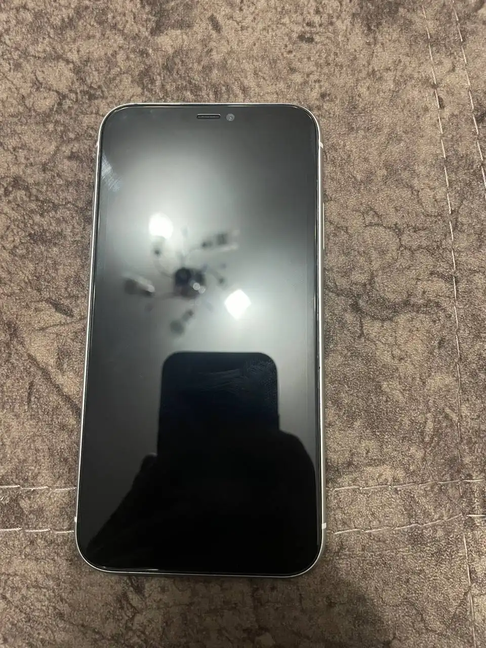 Продам iPhone 11 128ГБ - Смартфоны (Электроника) в Новые Бурасы