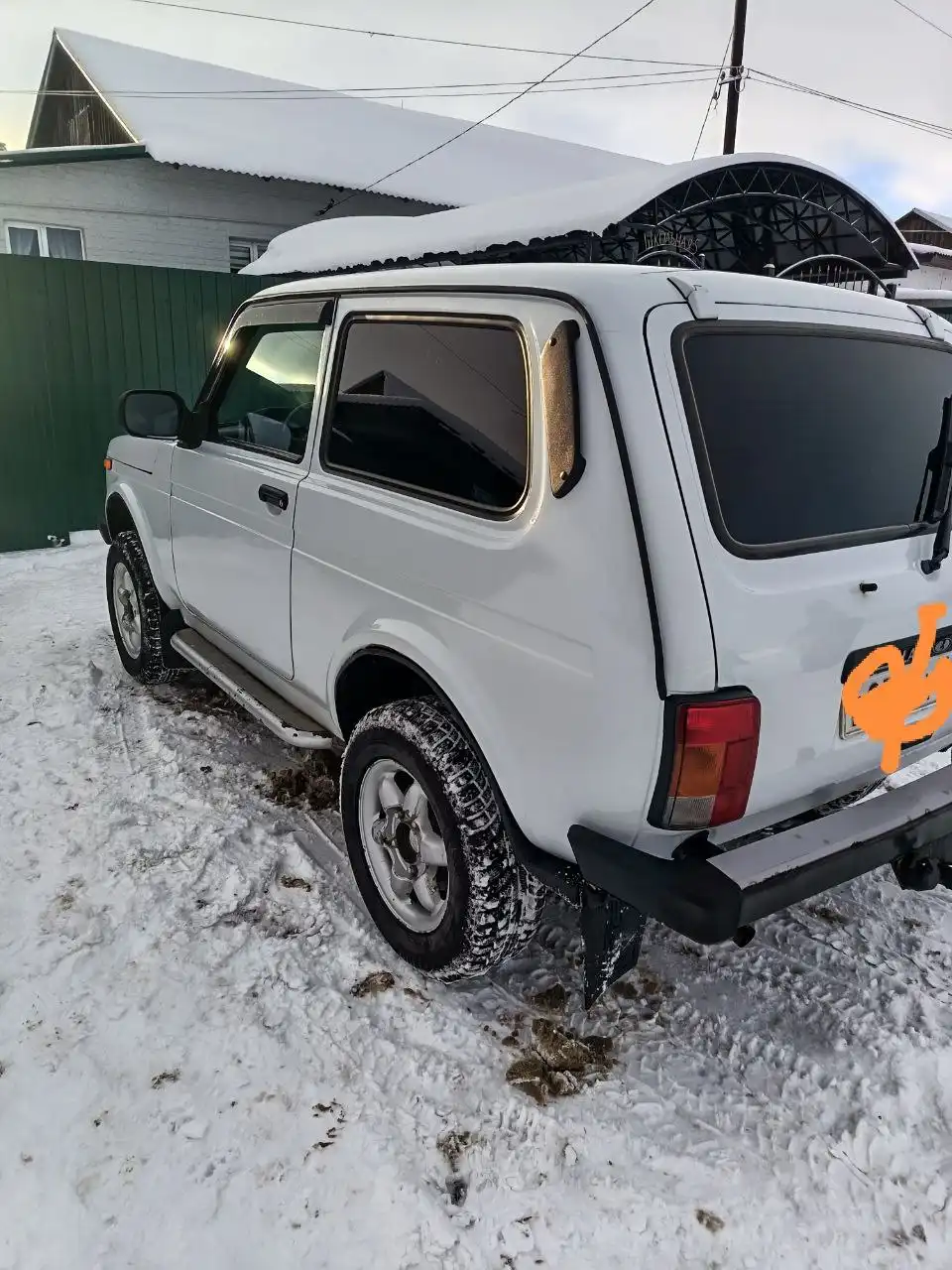 Продажа автомобиля Нива 2013 года в хорошем состоянии - Легковые автомобили (Авто) в Новые Бурасы