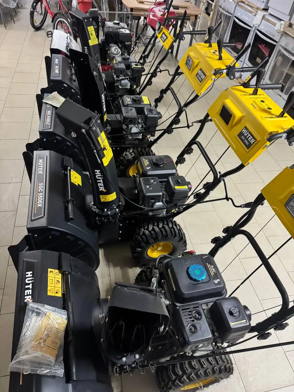 Снегоуборщики, мотобуксировщики, прицепы с доставкой - Снегоуборщики и мотобуксировщики (Барахолка) в Бурасы