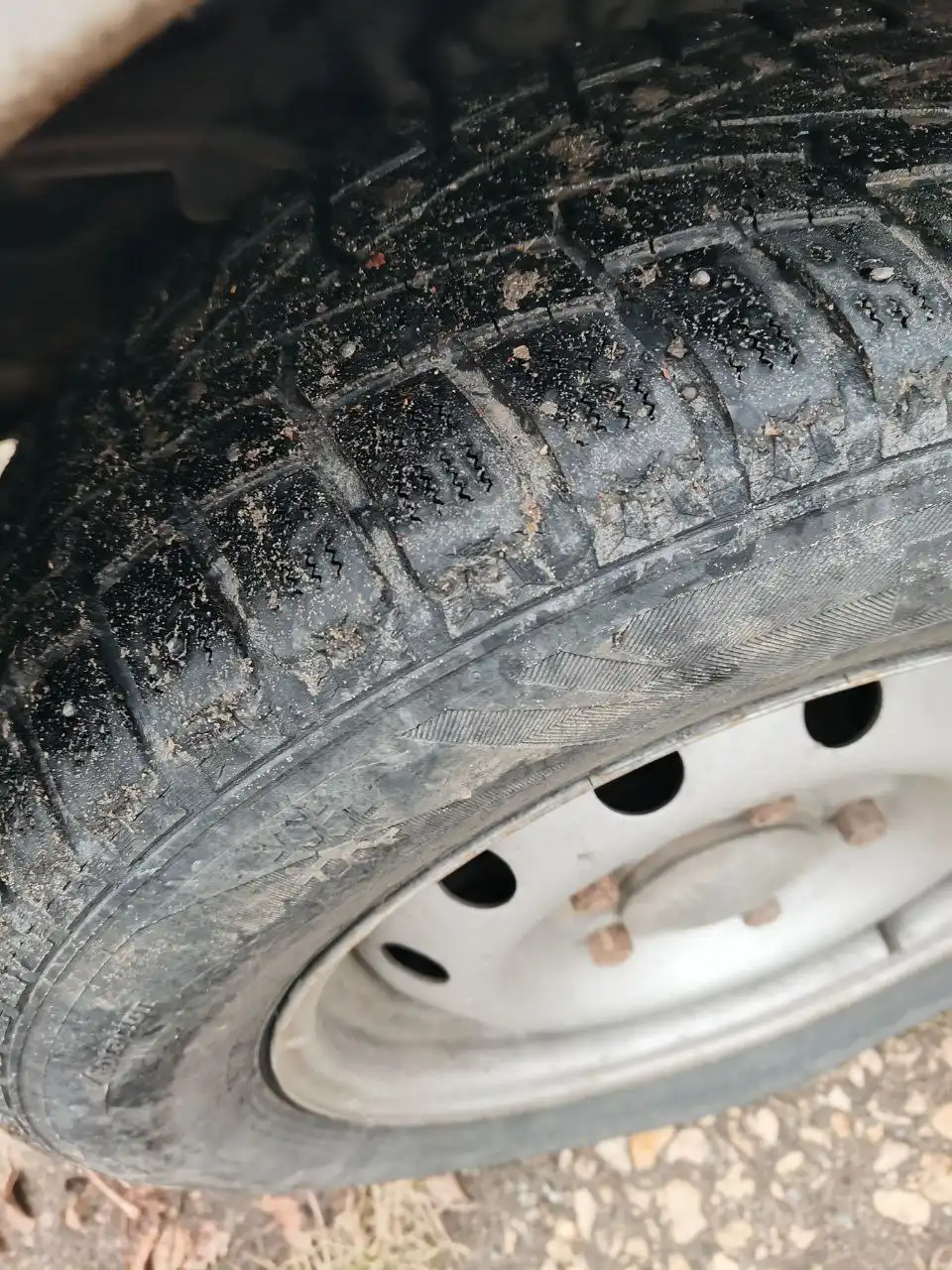 Комплект колес на Ниву - Запчасти (Авто) в Бурасы