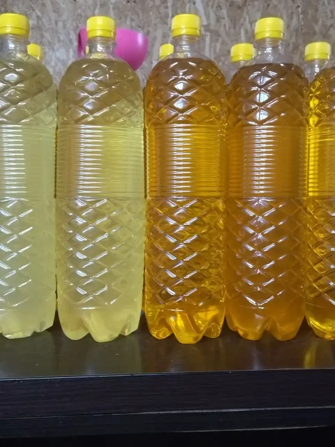 Масло подсолнечное горячего и холодного отжима 1.5 литра - Товары для детей в Бурасы