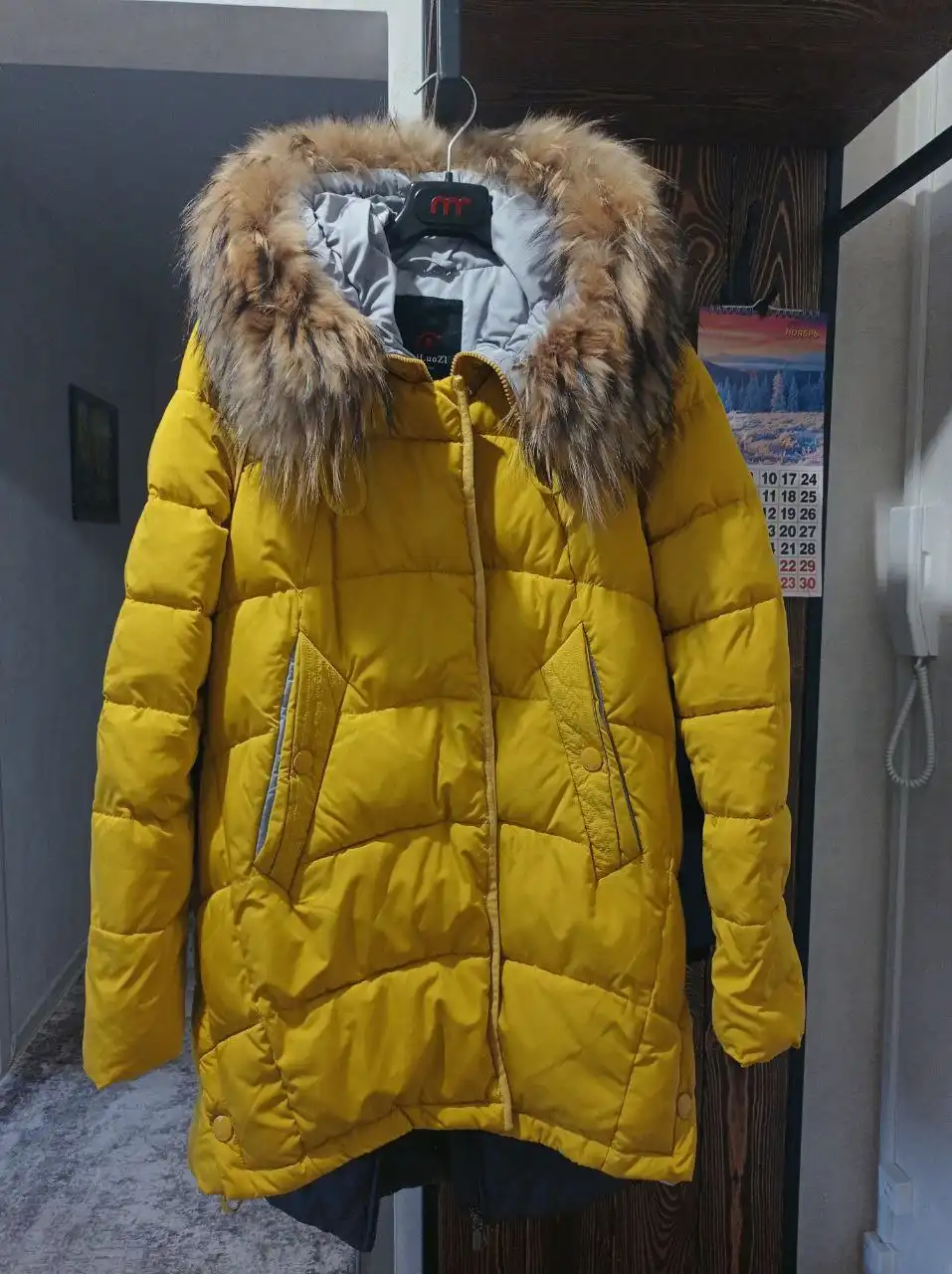 Пуховик размер 42