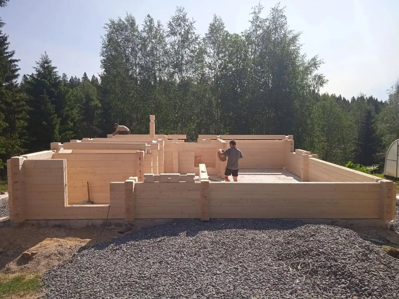 Сборка домов из клееного профилированного бруса