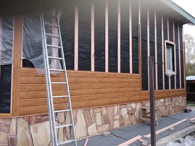 Продажа теплой одежды - Украшения в Нижний Новгород