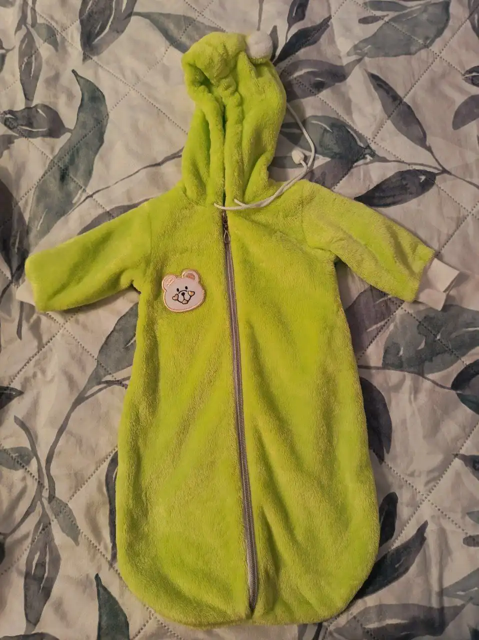 Детские комбинезоны и костюмы