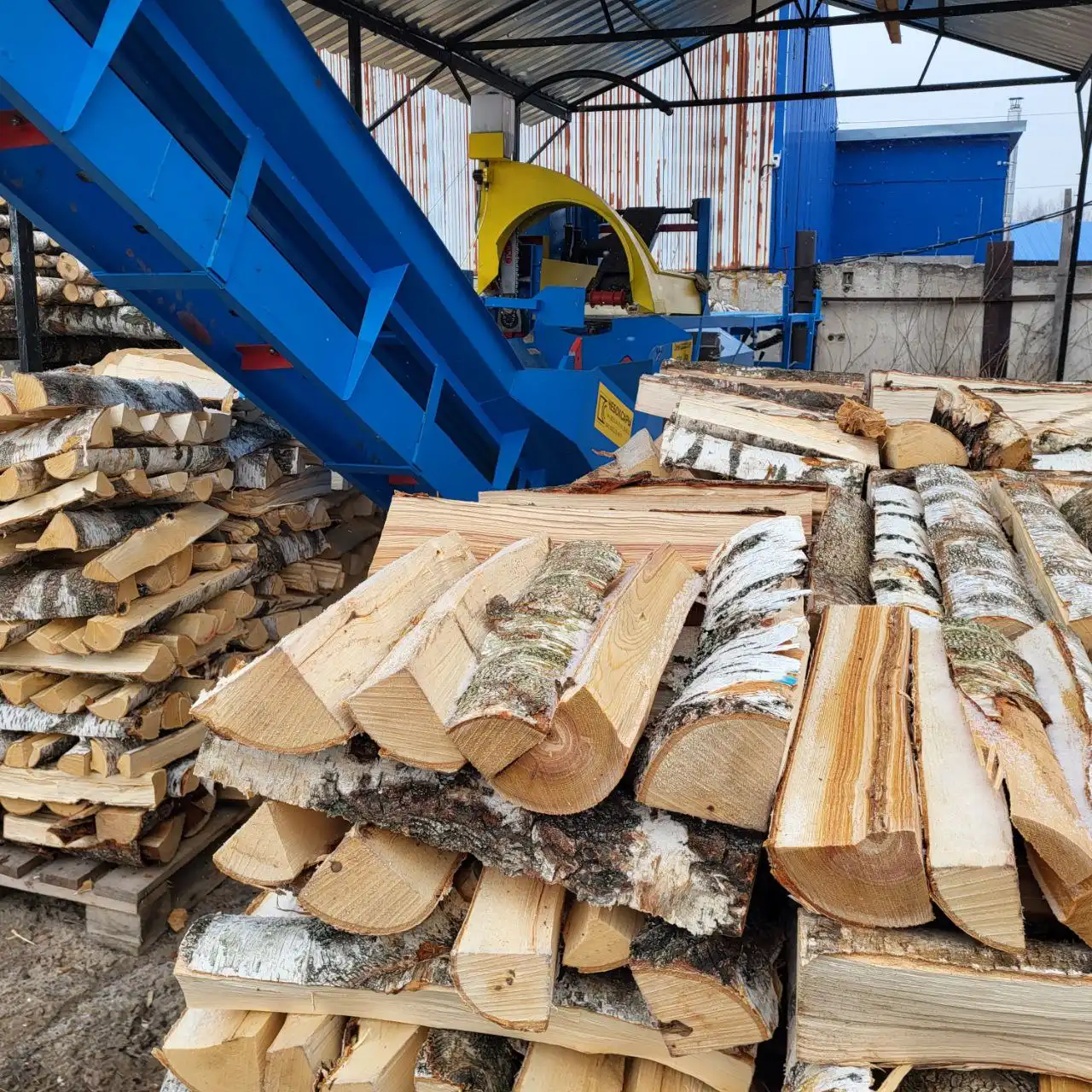 Колотые берёзовые дрова с доставкой