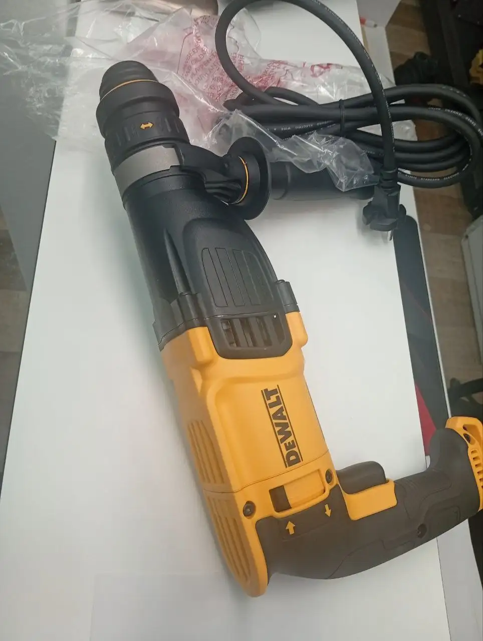 Продажа нового перфоратора DeWalt - Барахолка в Нижний Новгород