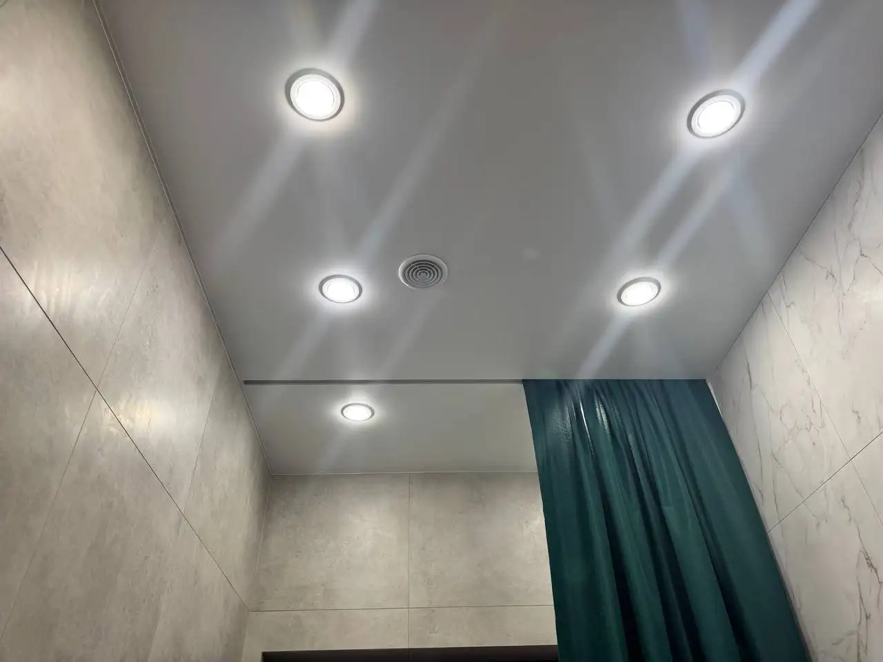 Установка натяжных потолков в Нижнем Новгороде - Ремонт и отделка (Услуги) в Нижний Новгород