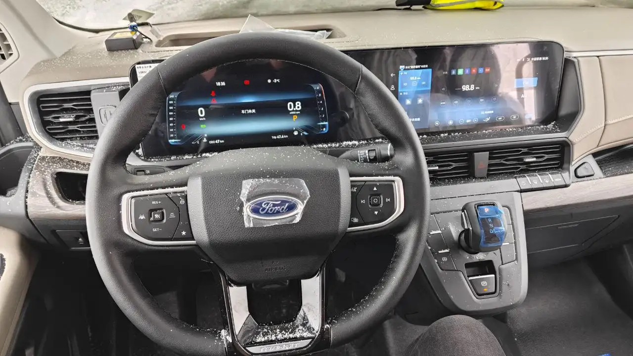 Ford Transit автобус 17+1 мест 2025 года - Микроавтобусы (Авто) в Нижний Новгород