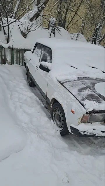 ВАЗ 2107 2004 года - Двигатели и КПП в Нижний Новгород