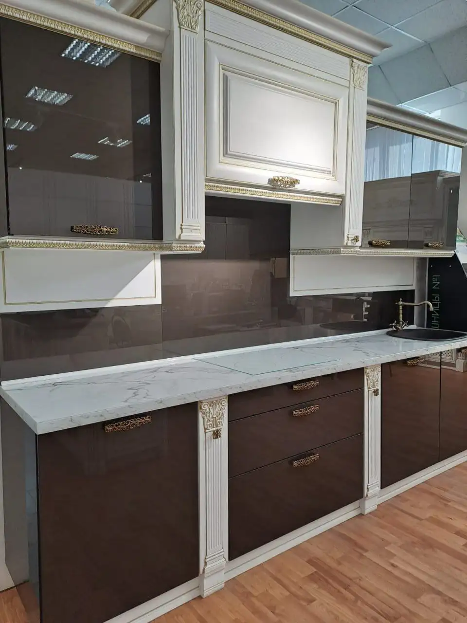 Распродажа выставочных образцов кухонных гарнитуров - Кухонные гарнитуры (Для дома и дачи) в Нижний Новгород