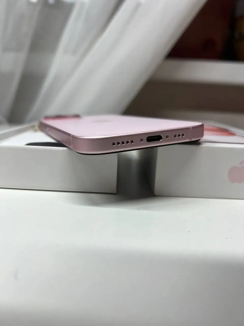 Смартфон iPhone 15 128GB в идеальном состоянии - Смартфоны (Электроника) в Нижний Новгород