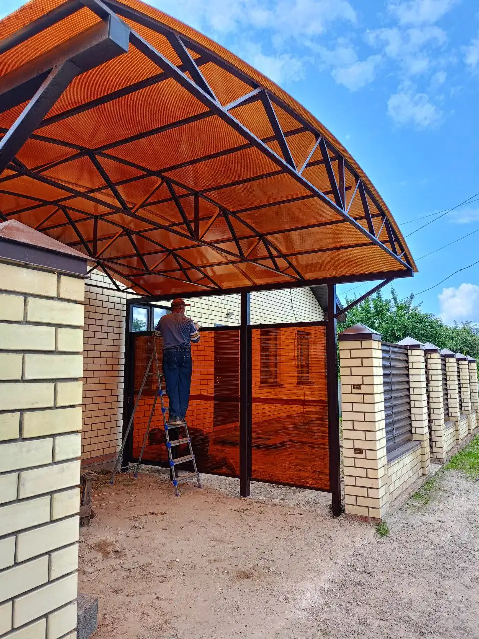 Вакансии: дизайнер, специалист по металлоконструкциям, менеджер по продажам, бригада сварщиков-монтажников - Вакансии (Работа) в Нижний Новгород