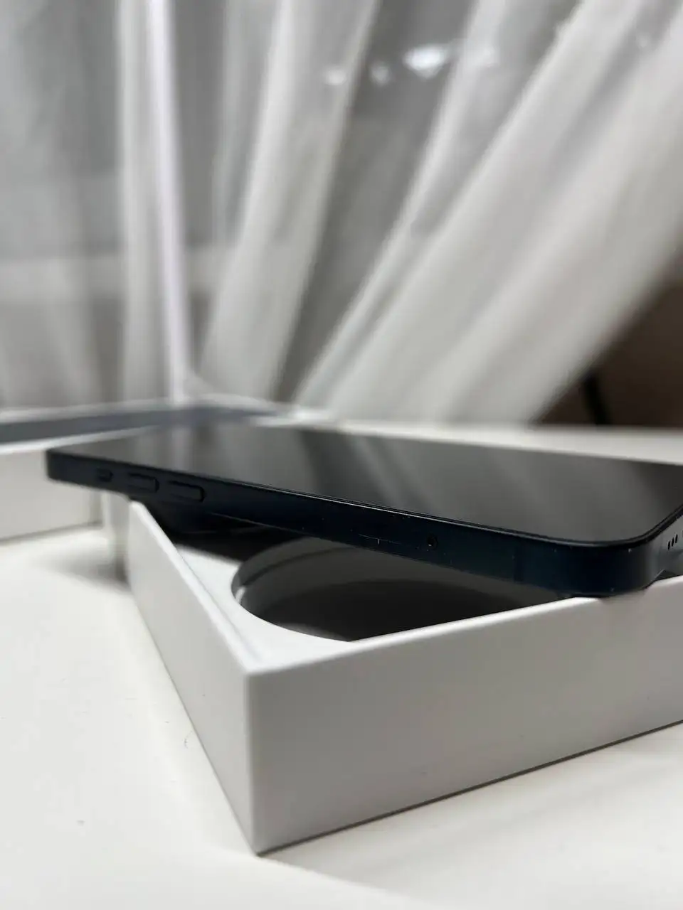 Телефон в идеальном состоянии - Мобильные телефоны (Электроника) в Нижний Новгород