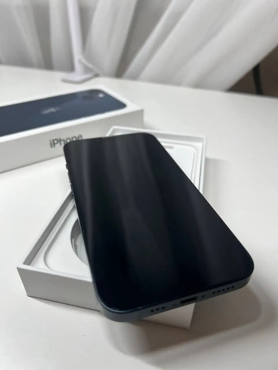 Телефон в идеальном состоянии - Мобильные телефоны (Электроника) в Нижний Новгород