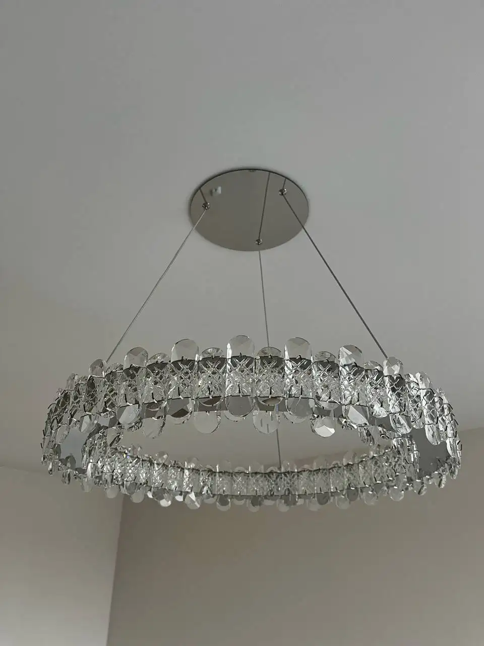 Монтаж натяжных потолков и потолочного освещения - Ремонт и строительство (Услуги) в Нижний Новгород