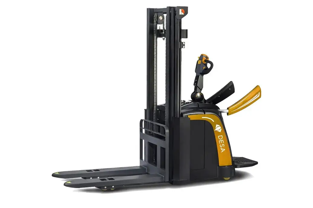 Продажа штабелеров под американские паллеты - Штабелеры (Оборудование) в Нижний Новгород