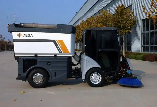 Многофункциональная подметальная машина DST42M - Уборочная техника (Оборудование) в Нижний Новгород
