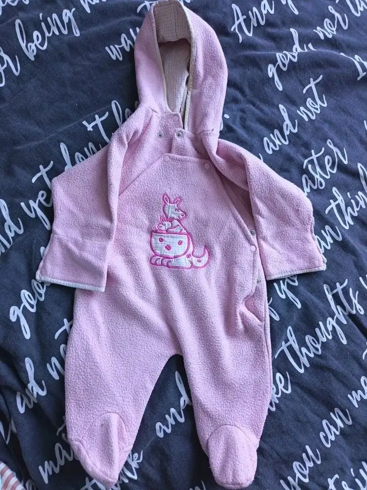 Вещи для девочки 0-7 месяцев отдам за шоколадку - Одежда (Товары для детей) в Нижний Новгород