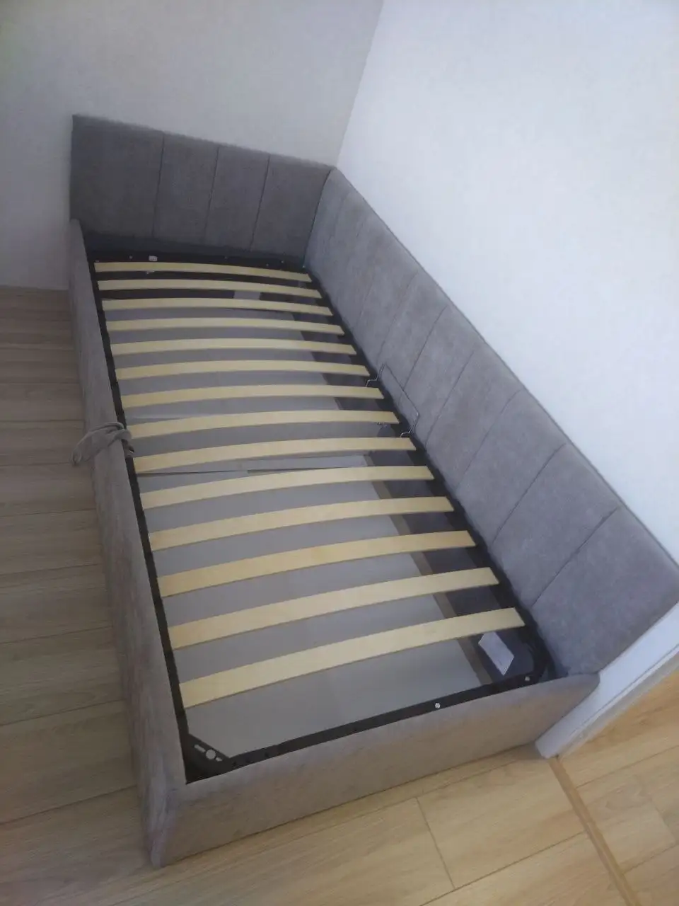 Продаю кровать детскую с подъемным механизмом - Кровати (Для дома и дачи) в Нижний Новгород