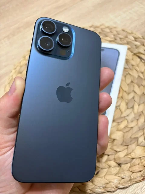 Продам iPhone 15 Pro Max 256GB - Электроника в Нижний Новгород