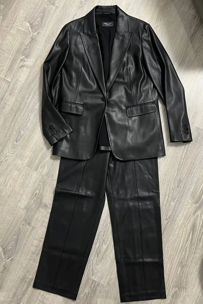 Пиджак и брюки Marks&Spenser