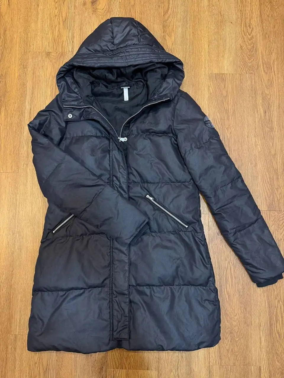 Женское пальто/пуховик Adidas