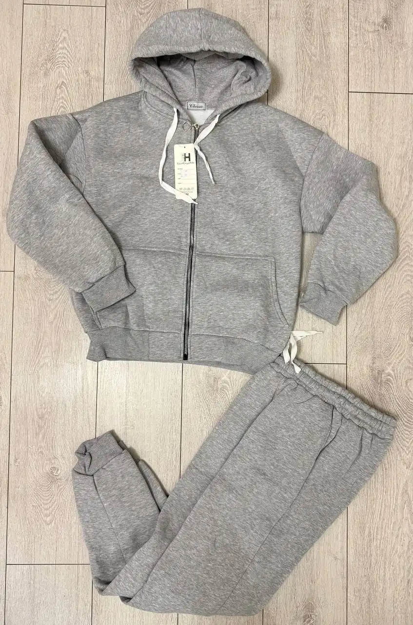 Костюм женский теплый