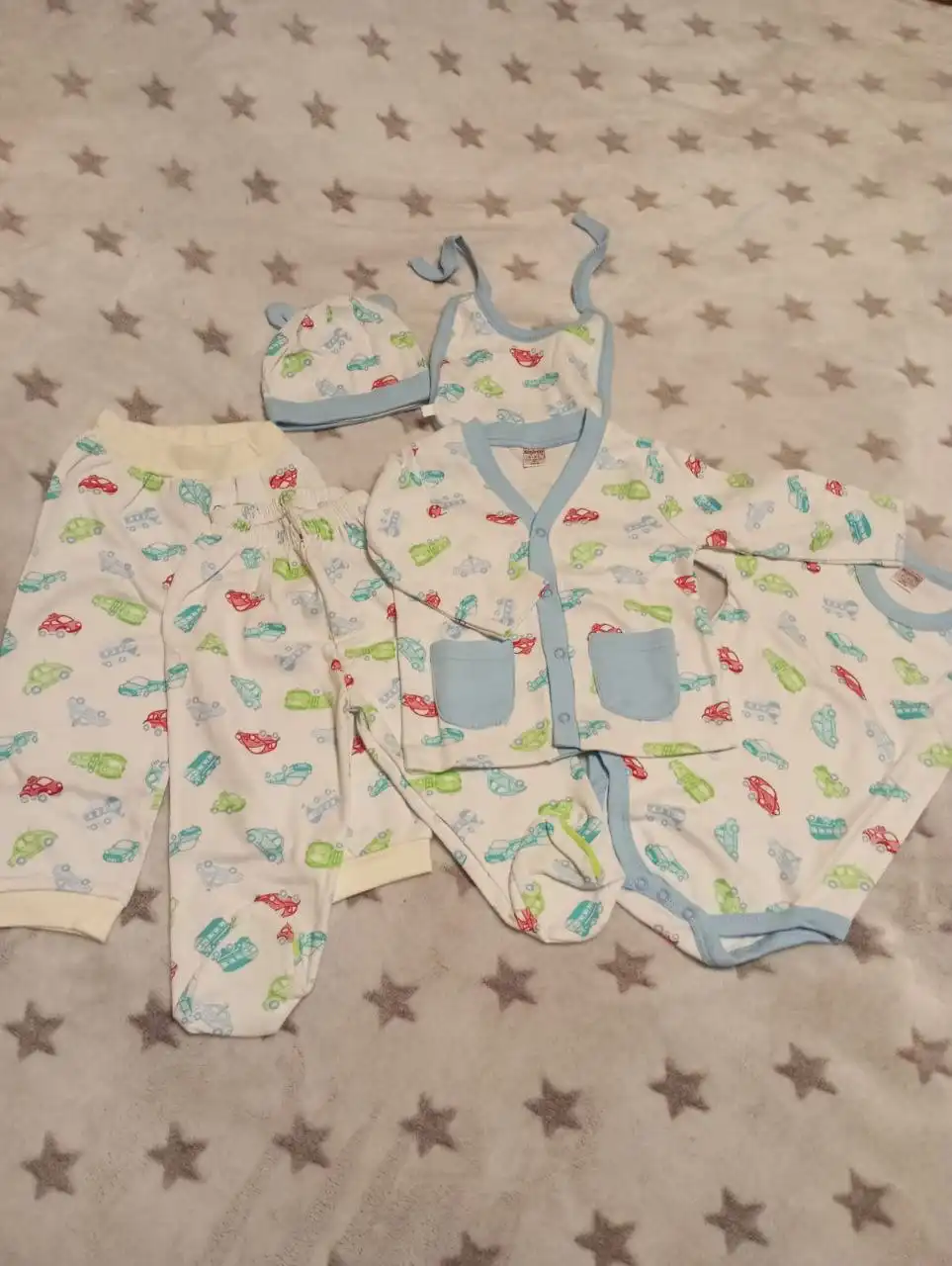 Новый комплект вещей х/б размер 68