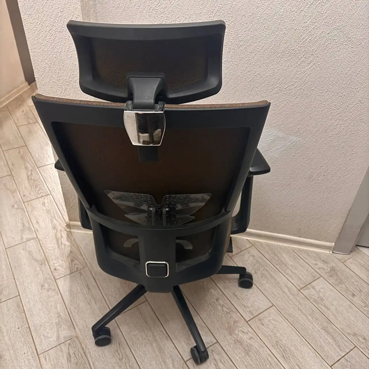 Стул-кресло ортопедическое офигенное мало б/у