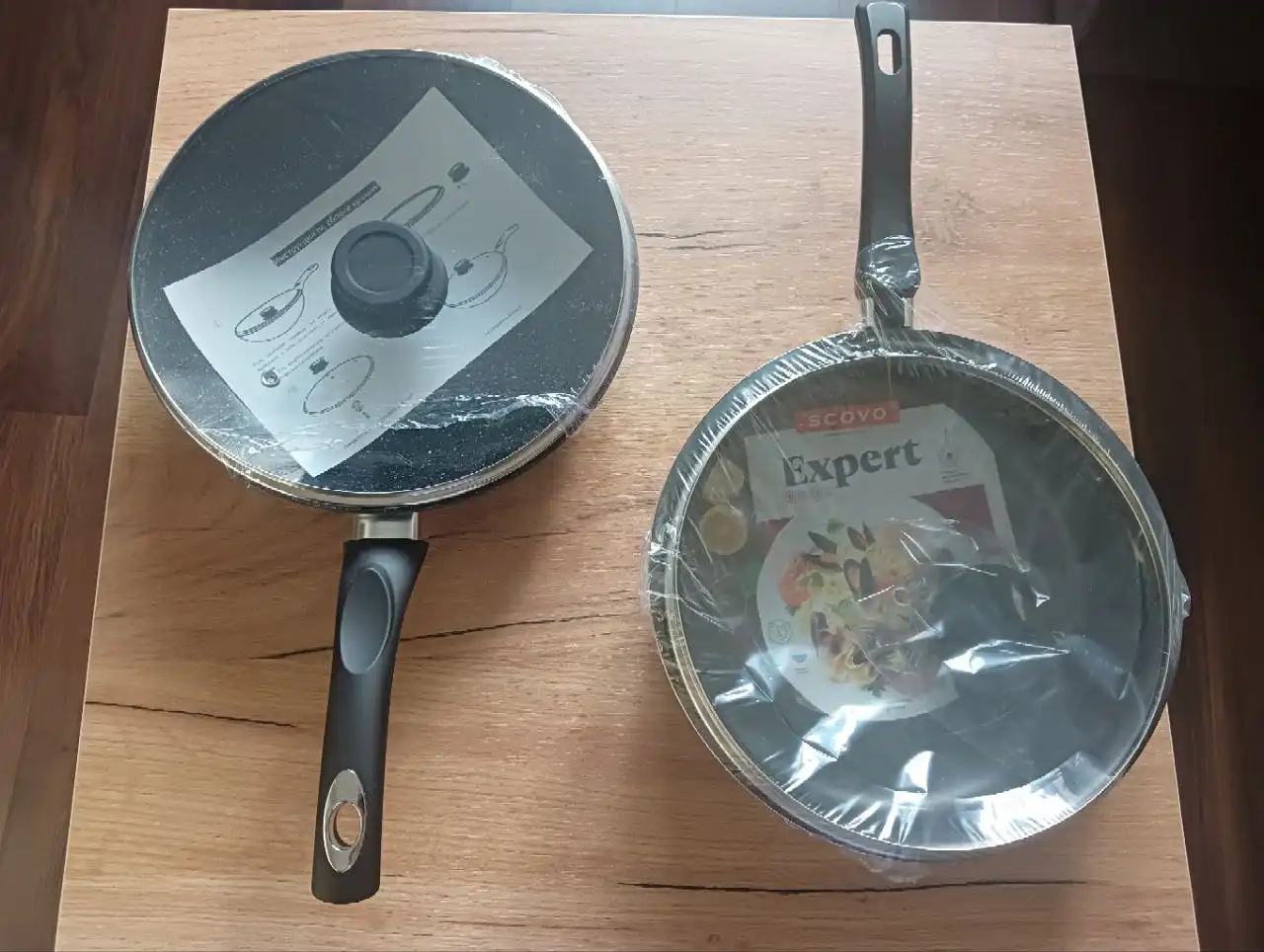 Новые сковородки с крышками 26 см