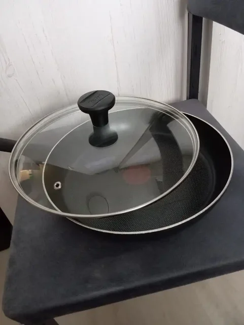 Сковорода Тефаль с крышкой 28 см - Для дома и дачи в Зеленоград