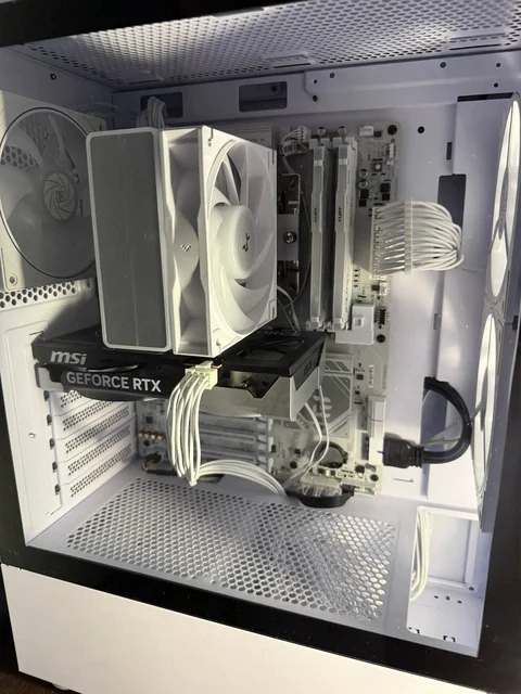 Продам новый мощный игровой ПК - частное объявление в Химки