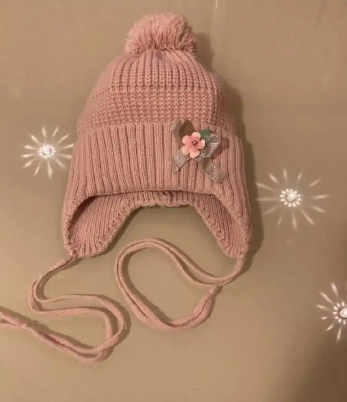 Детская шапочка 5-7 лет в идеальном состоянии