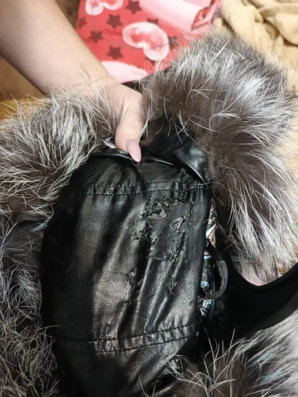 Продам куртку размер 50