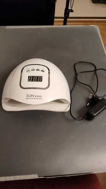 Продажа б/у оборудования и материалов для маникюра - Канцелярские товары в Химки