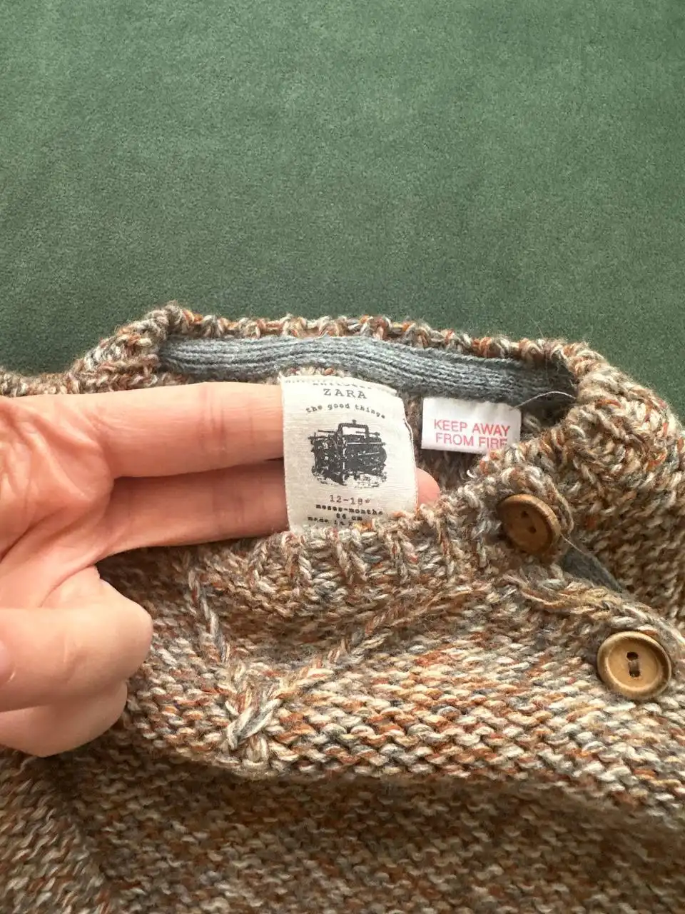 Свитер Zara размер 86 - Верхняя одежда (Одежда) в Москва