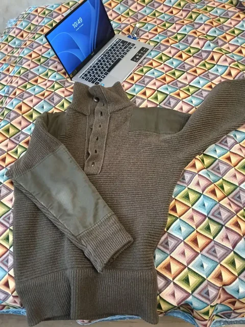 Комплект австрийская военная куртка M65 и свитер из верблюжьей шерсти - Одежда в Химки